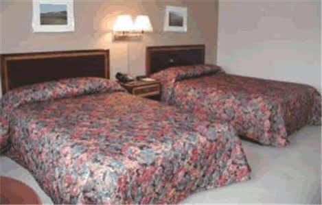 Western Inn Council Bluffs Ngoại thất bức ảnh